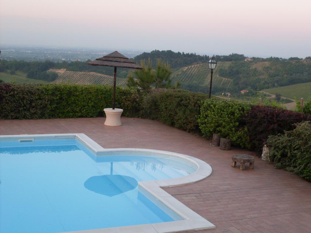Agriturismo Ca'De'Gatti Фаэнца Экстерьер фото